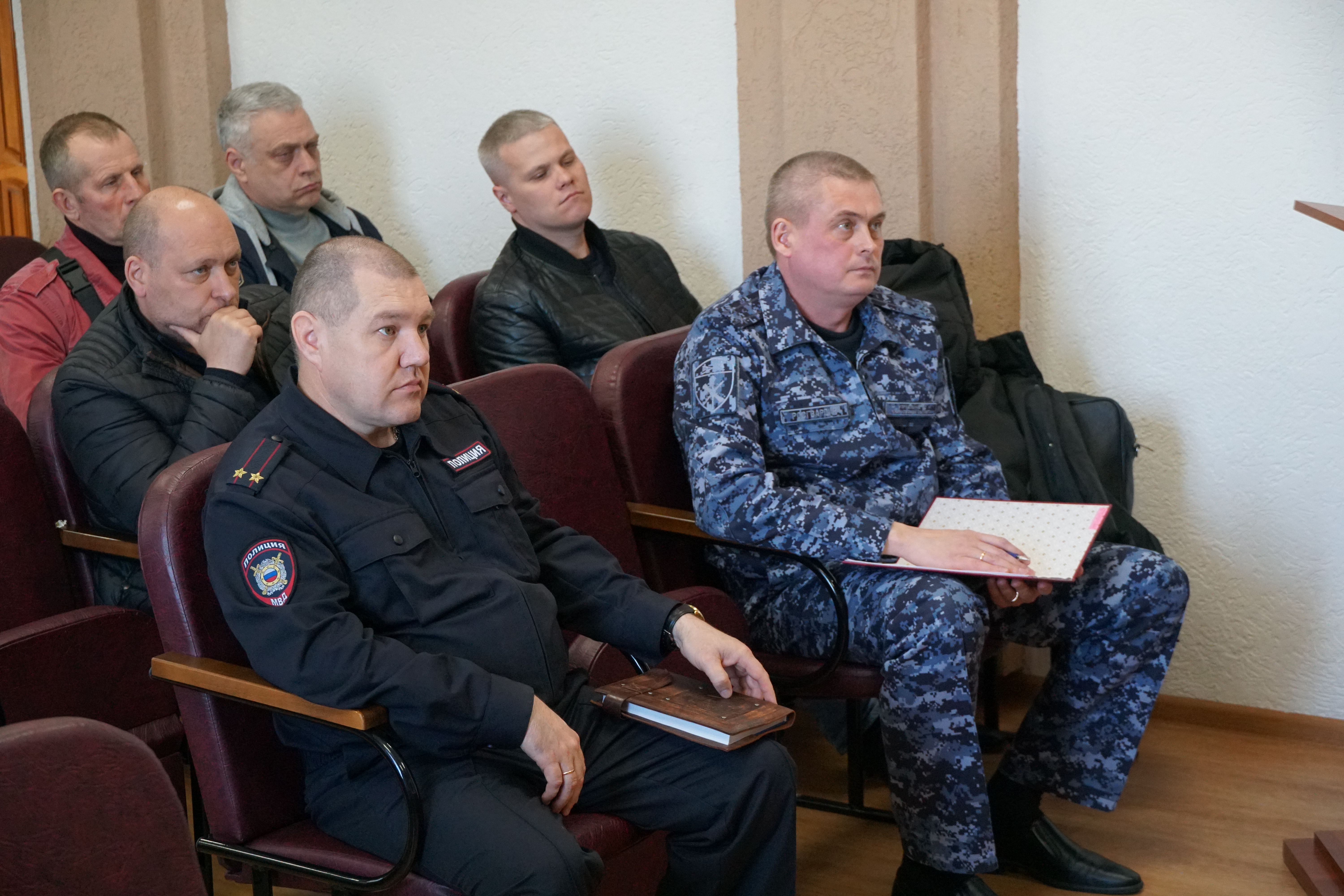 Ульяновские росгвардейцы обсудили с ЧОПами безопасность в День Победы.