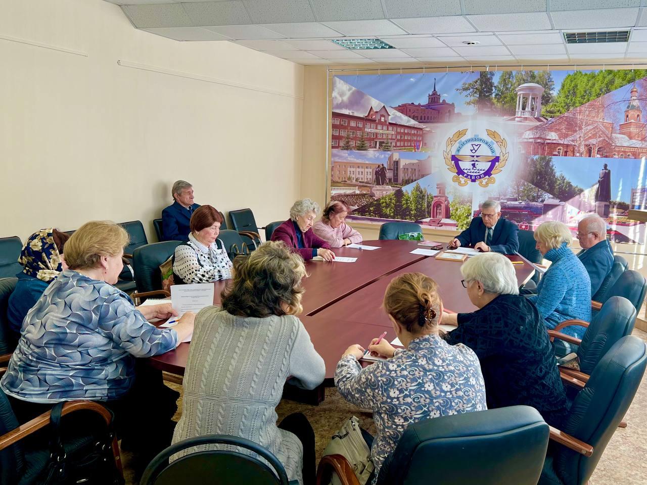 Сегодня в администрации Железнодорожного района города Ульяновска прошел Совет ветеранов войны, труда, вооруженных сил и правоохранительных органов..